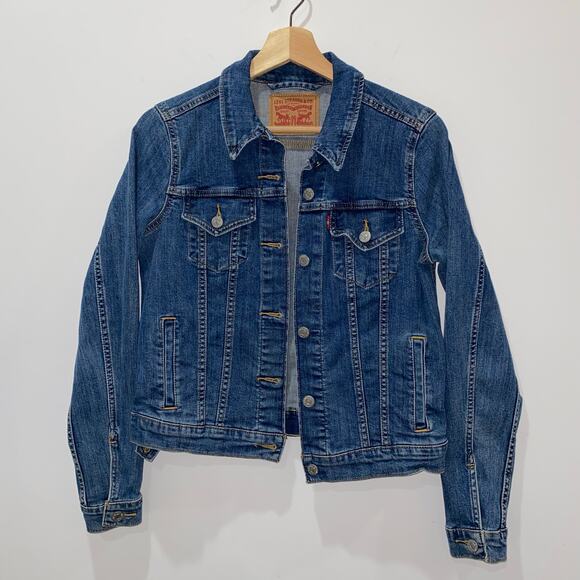 Levi Strauss Fitted Denim Jacket, Button up, Women’s Medium - Picture 2 of 9